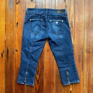 Vintage 2000s Guess Los Angeles denim back leg zipper low rise clam diggers